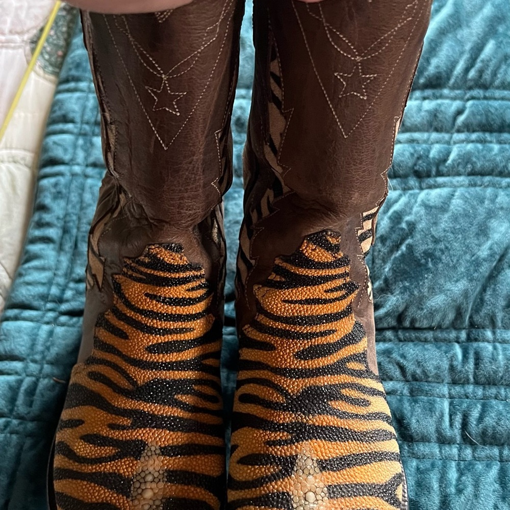 Blackjack Stingray boots.